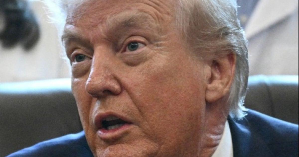 Tổng Thống Donald Trump phản ứng trước quyết định của ban quản trị Trung tâm Kennedy 1 1766086712275 f vert brk trump kennedycenter namechange 251218 720x1280 guw5fp