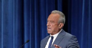 Quy định mới của Bộ Y tế nhắm vào việc chăm sóc trẻ vị thành niên chuyển giới 34 Quy định mới của Bộ Y tế nhắm vào việc chăm sóc trẻ vị thành niên chuyển giới