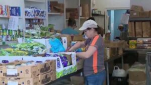 Cộng đồng chung tay giúp người cao niên Fort Bend mùa lễ