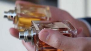 Vấn nạn hàng giả qua người bán thứ ba tại Mỹ