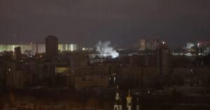 Nga Tấn Công Ukraine Trước Cuộc Gặp Trump – Zelenskyy