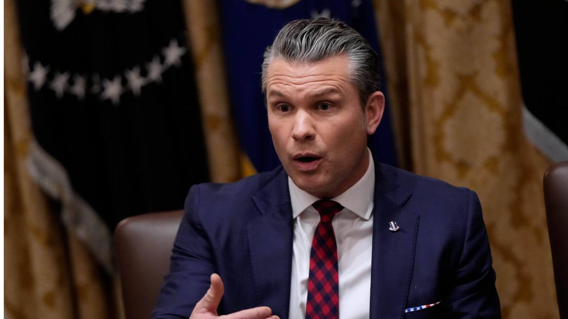Bộ trưởng Quốc phòng Pete Hegseth đối mặt soi xét sâu sắc từ Quốc hội về các vụ tấn công tàu thuyền 1 18246002 hegseth cabinet img