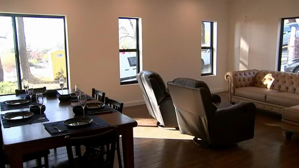 18249842 altadena home TN img