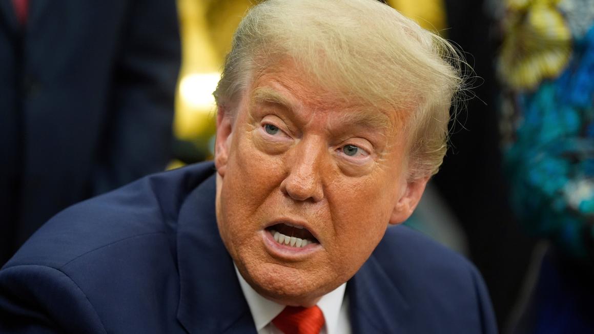 Tổng Thống Trump sẽ thăm Pennsylvania để nói về các nỗ lực kiềm chế lạm phát 1 18250429 AP25338265008665 2