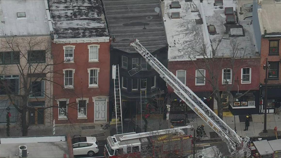 18254179 120525 wpvi main street manayunk rowhome fire chopper vid vid