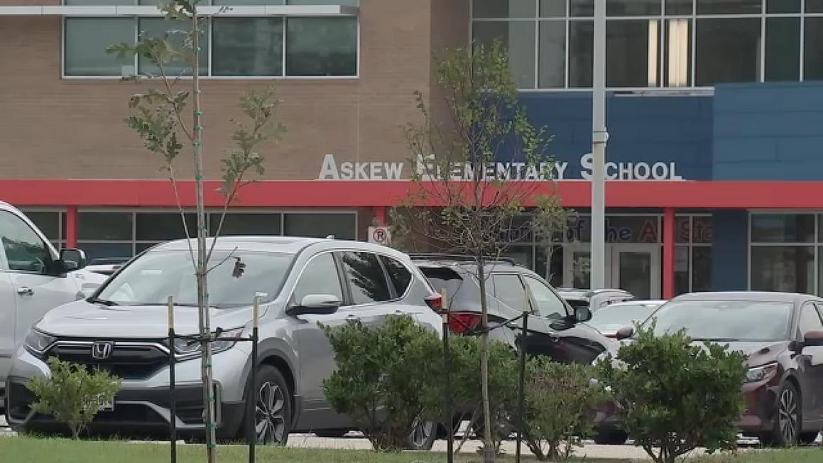 18255500 120525 ktrk TN hisd enrollment drops img