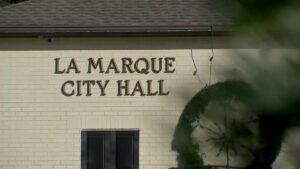 Hội đồng Thành phố La Marque họp khẩn về việc bổ nhiệm các vị trí còn khuyết 34 Hội đồng Thành phố La Marque họp khẩn về việc bổ nhiệm các vị trí còn khuyết