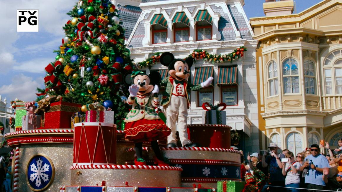 Đại Lễ Giáng Sinh tại Công Viên Disney: Những Khoảnh Khắc và Màn Trình Diễn Đáng Nhớ 1 18273502 121025 otrc christmasparade img