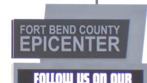 Rosenberg thông qua thỏa thuận thuế khách sạn, trao vé miễn phí cho nhân viên thành phố 33 Rosenberg thông qua thỏa thuận thuế khách sạn, trao vé miễn phí cho nhân viên thành phố