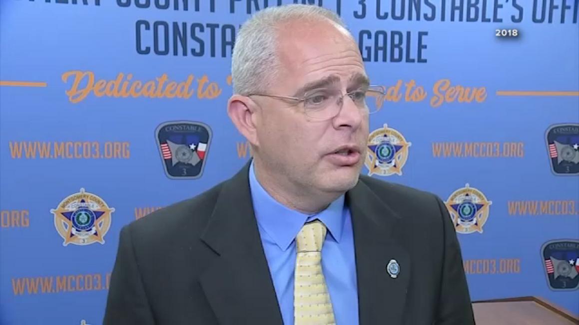 Cảnh sát trưởng thành phố Humble bị đình chỉ công tác trong khi chờ điều tra 1 18280107 121225 ktrk humble police chief