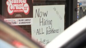 Kinh tế Houston có thể chững lại, nhưng vẫn tăng trưởng việc làm 8 Kinh tế Houston có thể chững lại, nhưng vẫn tăng trưởng việc làm