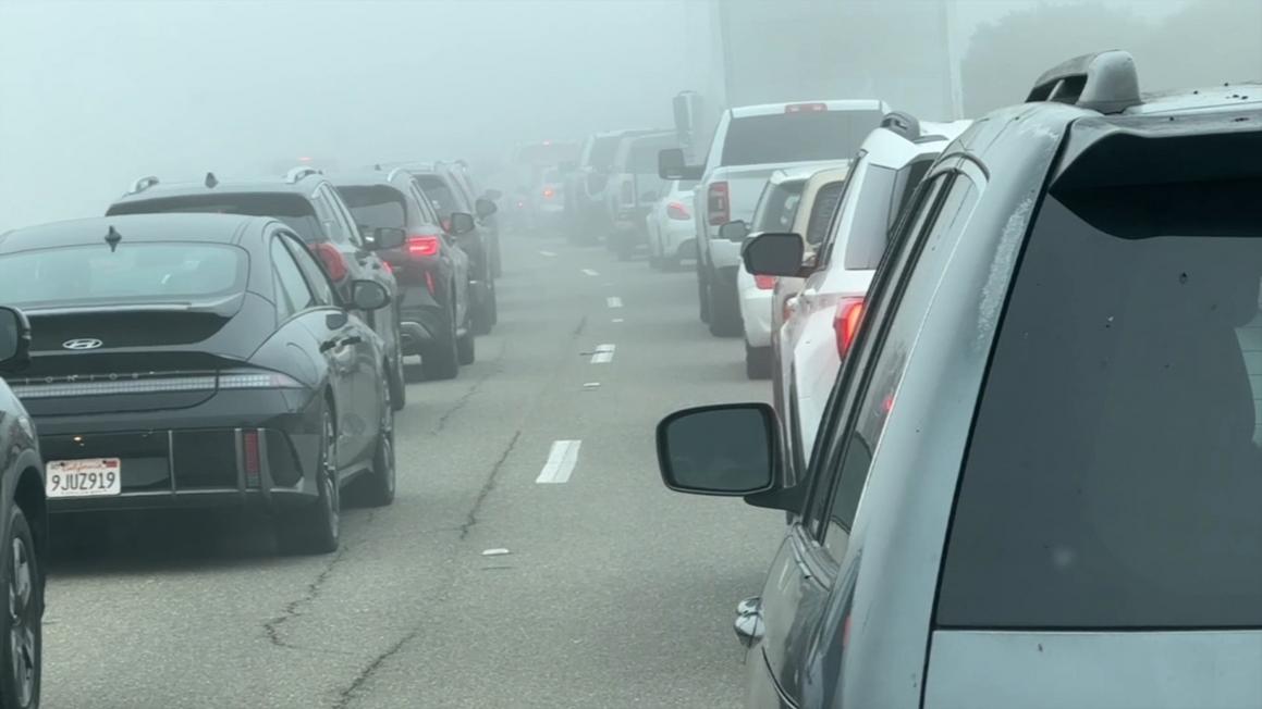 Nhiều vụ tai nạn liên hoàn trên đường Vasco, một lính cứu hỏa bị thương 1 18281096 121225 kgo vasco road img