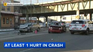 Ít nhất một người bị thương trong vụ tai nạn ở Bắc Philadelphia 32 Ít nhất một người bị thương trong vụ tai nạn ở Bắc Philadelphia
