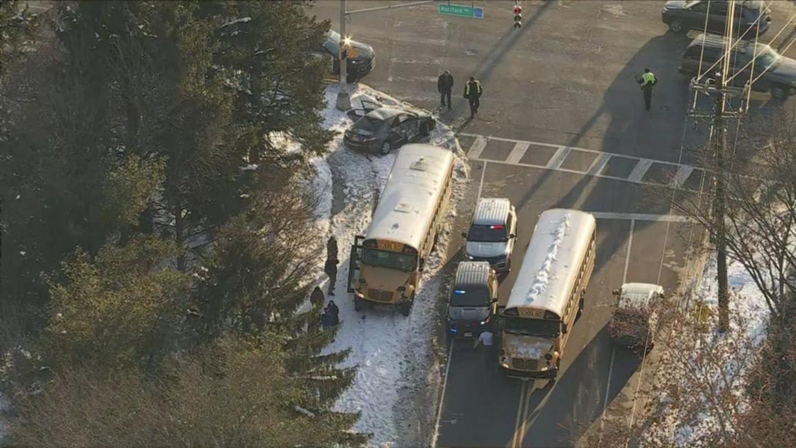 18293433 121625 wpvi school bus crash raw chopper CC vid