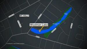 Cảnh sát giải cứu hai thiếu nữ rơi xuống hồ băng ở New Jersey 34 Cảnh sát giải cứu hai thiếu nữ rơi xuống hồ băng ở New Jersey