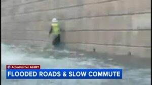 Mưa Lớn Gây Ngập Lụt, Mất Điện và Tắc Nghẽn Giao Thông tại Philadelphia