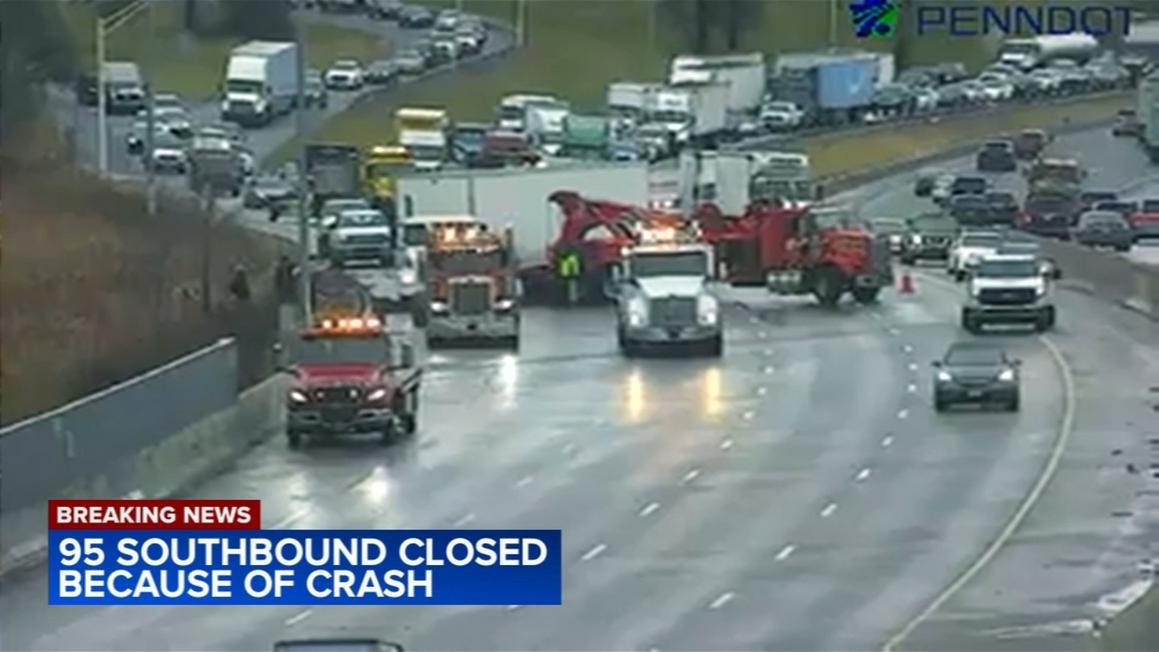 Tai nạn trên xa lộ I-95 ở Philadelphia, giao thông bị đình trệ 1 18300634 121925 wpvi i95 crash academy road 1030am vid