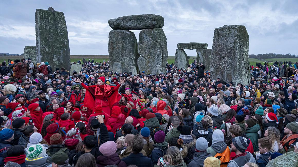 18304493 winter solstice stonehenge ap img