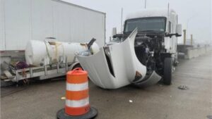 Nhiều vụ tai nạn liên hoàn trên xa lộ I-10 tại Hạt Chambers