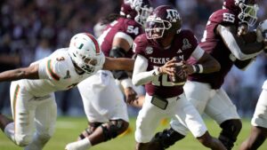 Miami Đánh Bại Texas A&M trong Trận Bán Kết College Football
