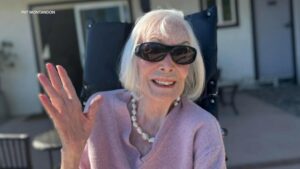 Bà ‘Hoàng Kim’ Pat Montandon của San Francisco qua đời ở tuổi 96