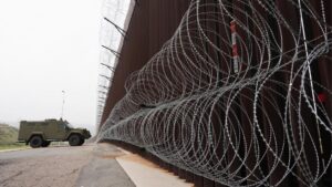 Cận cảnh cuộc khủng hoảng di dân ảnh hưởng đến Vùng Vịnh và xa hơn