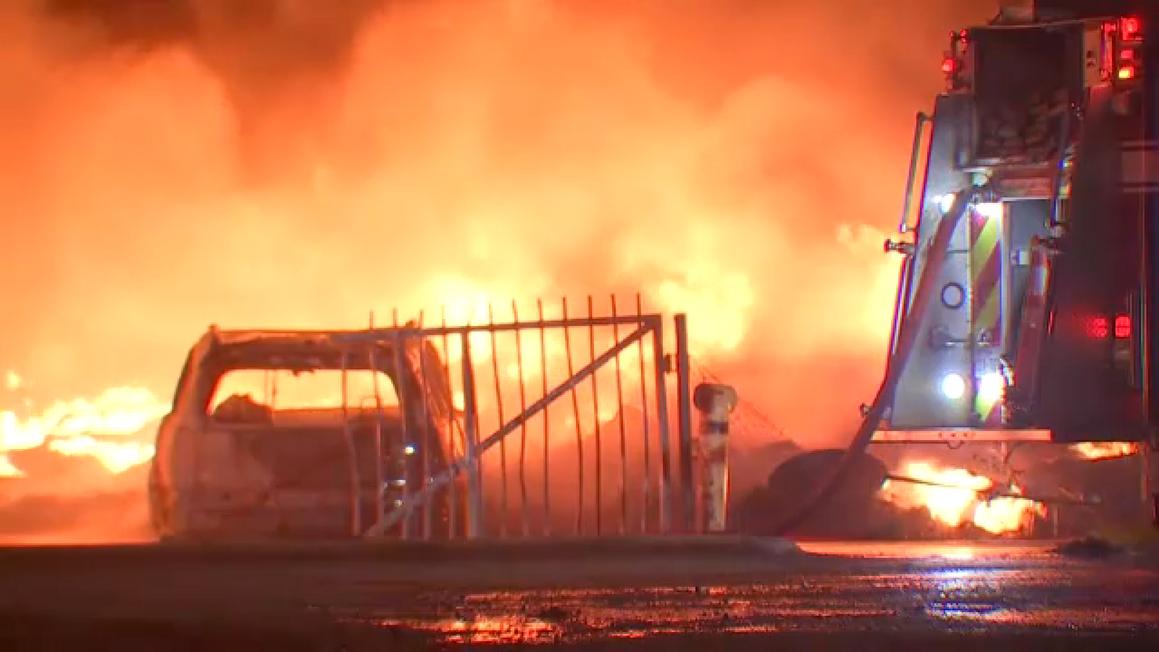 18312156 122425 ktkr fire img