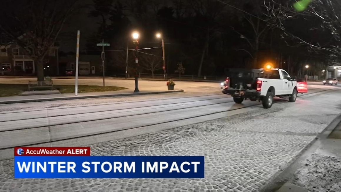 18321660 122625 wpvi philly snow 10pm CC vid