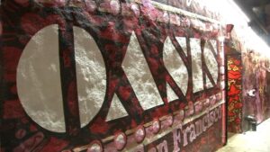 Quán bar drag biểu tượng ở San Francisco được cứu nhờ khoản tài trợ hàng triệu đô