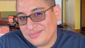 Người đàn ông Houston bị bắt trong buổi phỏng vấn xin tị nạn, đối diện 6 tuần giam giữ 18 Người đàn ông Houston bị bắt trong buổi phỏng vấn xin tị nạn, đối diện 6 tuần giam giữ