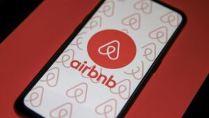 Airbnb Tăng Cường Công Nghệ Chống Tiệc Tùng Khi Năm Mới Đến Gần 36 Airbnb Tăng Cường Công Nghệ Chống Tiệc Tùng Khi Năm Mới Đến Gần