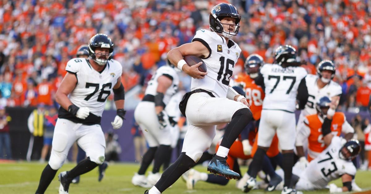 241221 jaguars 1106 GR aae76e