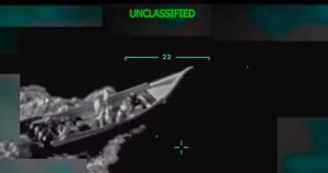 Tòa Bạch Ốc xác nhận cuộc tấn công thứ hai vào thuyền nghi buôn lậu ma túy 28 Tòa Bạch Ốc xác nhận cuộc tấn công thứ hai vào thuyền nghi buôn lậu ma túy