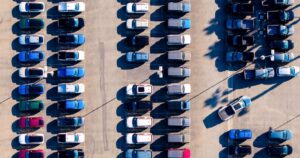 Tổng Thống Trump Sẽ Hạ Cấp Tiêu Chuẩn Tiết Kiệm Nhiên Liệu Cho Xe