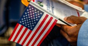 Người tị nạn Afghanistan tại Mỹ lo ngại trước chính sách nhập cư của Tổng Thống Donald Trump