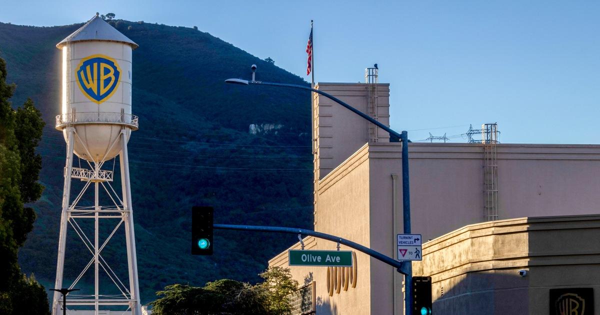 251204 warner bros ch 2127 c0d0fb