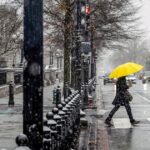 Hơn 19 triệu người dưới cảnh báo thời tiết mùa đông khi tuyết rơi dày tại miền Tây và Trung Tây Hoa Kỳ 45 251206 weather dc ch 1038 088694