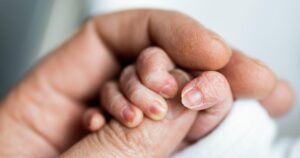 Gây tranh cãi: Hội đồng CDC khuyến nghị trì hoãn chích ngừa viêm gan B cho trẻ sơ sinh 8 Gây tranh cãi: Hội đồng CDC khuyến nghị trì hoãn chích ngừa viêm gan B cho trẻ sơ sinh