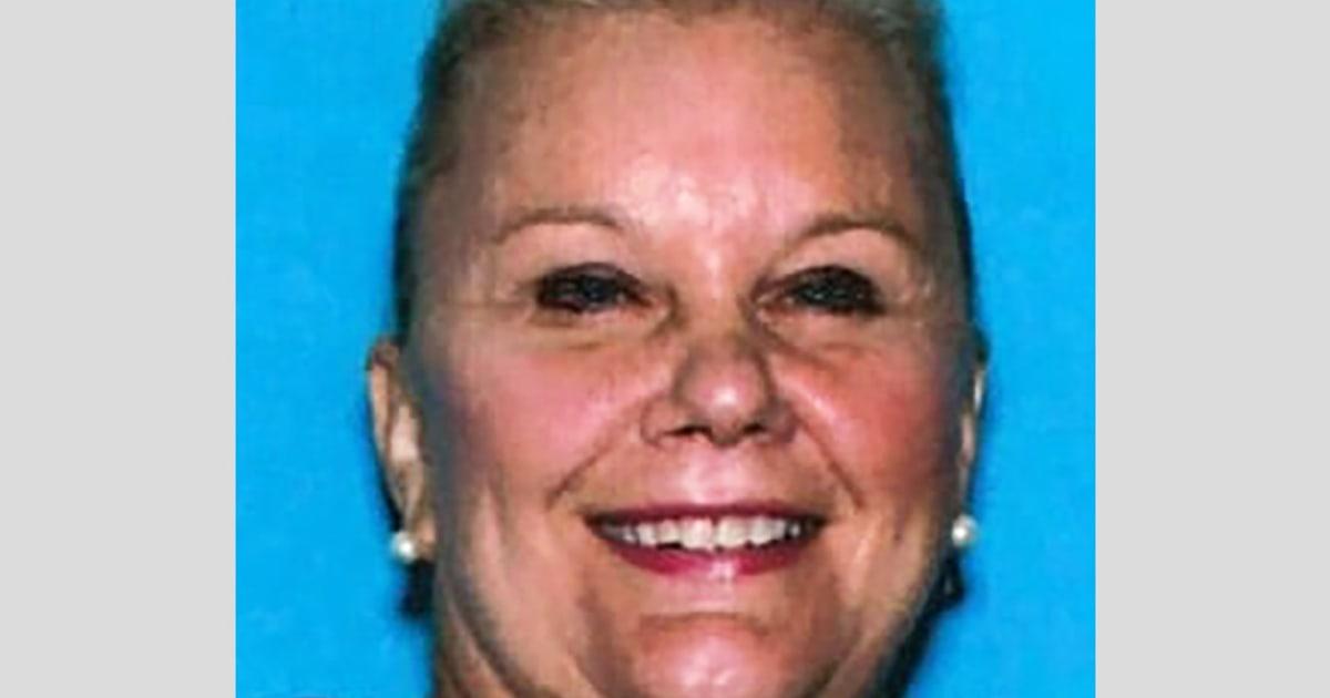 251209 MARY CAROLE MCDONNELL rs 42550d