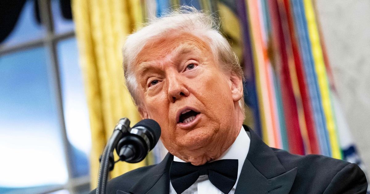 Tổng Thống Donald Trump không loại trừ việc đưa quân vào Venezuela 1 251209 trump rs 77c42c