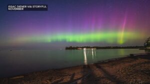 NOAA Dự Báo Bão Địa Từ Mạnh