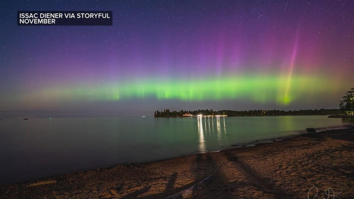 NOAA Dự Báo Bão Địa Từ Mạnh 1