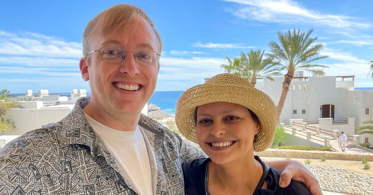 Vắc-xin ung thư vú ba âm tính hứa hẹn trong thử nghiệm lâm sàng 1 251211 Chase Johnson and husband gk 8fb68f