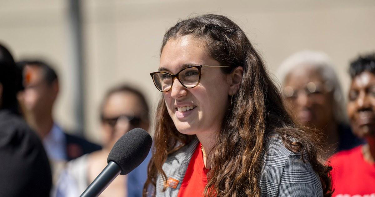 Hai sinh viên Brown từng trải qua thảm kịch xả súng 1 251213 mia tretta mn 1150 0f5806