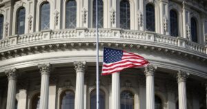 Phe phái Cộng Hòa ôn hòa nổi loạn, kiến nghị bỏ phiếu về quỹ Obamacare