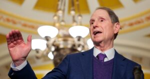 Dự luật Thượng Viện nhắm vào các trung tâm điều trị trẻ em có vấn đề 8 Dự luật Thượng Viện nhắm vào các trung tâm điều trị trẻ em có vấn đề