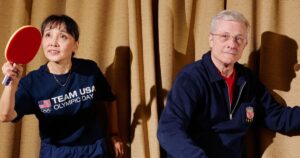 Cặp đôi giúp Timothée Chalamet ‘ghi điểm’ trong phim về bóng bàn