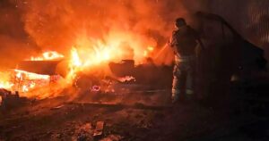 Nga oanh tạc Ukraine, các cuộc đàm phán hòa bình bế tắc