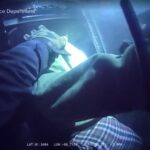 Cảnh sát Ohio giải cứu người đàn ông khỏi xe bốc cháy