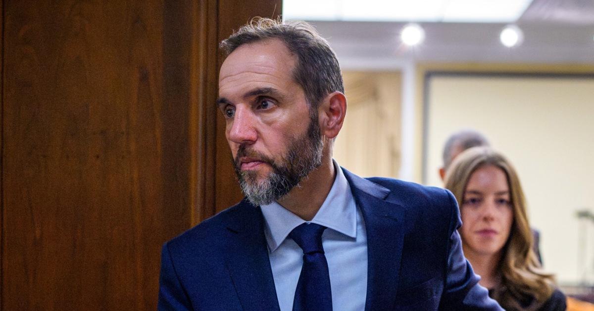 251231 Jack Smith ew 320p 98747c